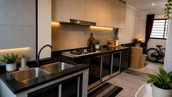 Blk 401 Hougang Avenue 10 (Hougang), HDB Executive #607489491